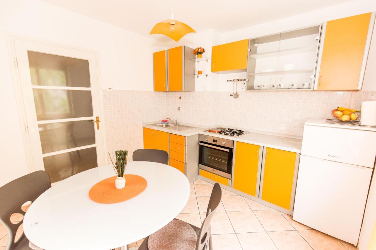 Apartman Magi Zara Esterno foto
